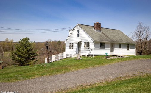House in West Stockbridge, Massachusetts, United States 1
