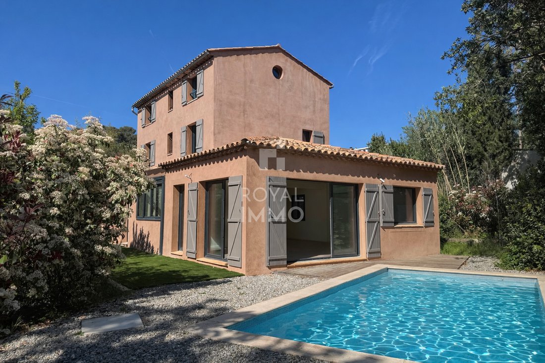 House in Le Faron-Fort-Rouge, Toulon, France 1 - 17649842
