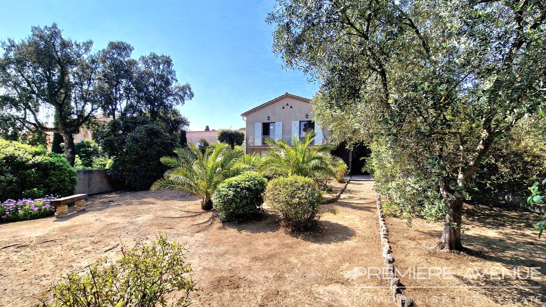 Villa in Ville-Les Saquedes-Le Bouillonnet, Sainte-Maxime, France 5 - 16329223