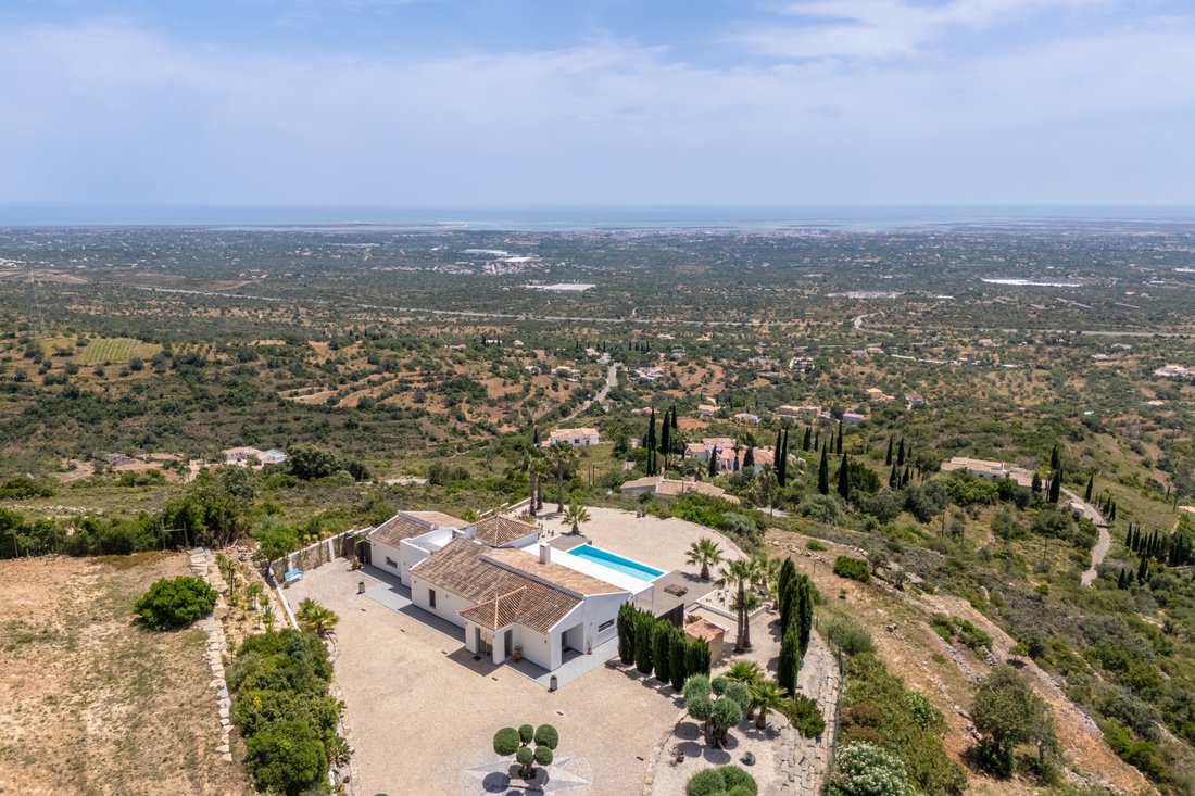 Villa in Estoi, Algarve, Portugal 1 - 15766620