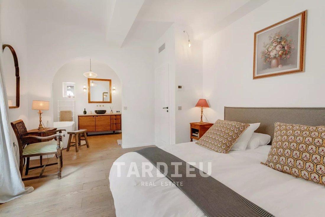 House in Zone Ouest Urbaine, Saint-Tropez, France 5 - 16368621