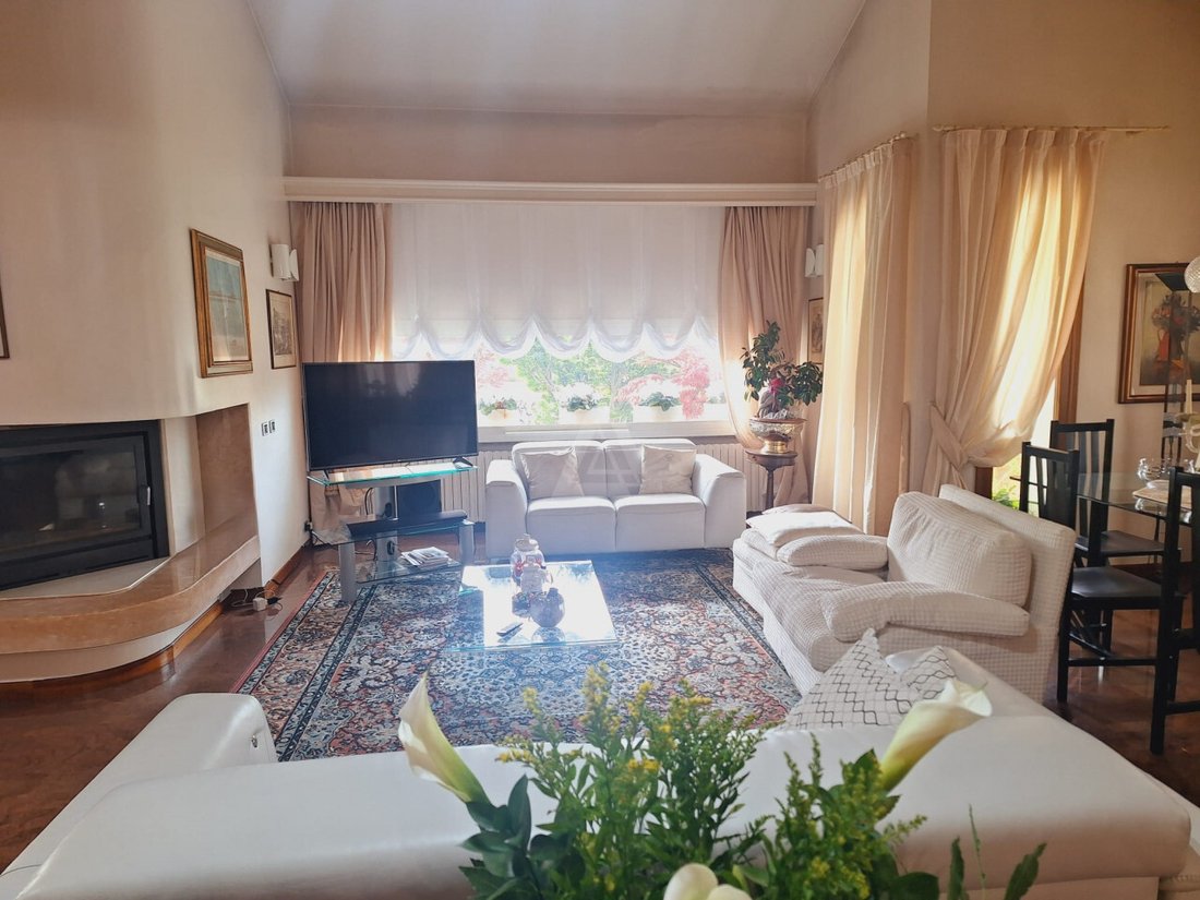 Villa in Castelfranco Veneto, Veneto, Italy 4 - 17650440