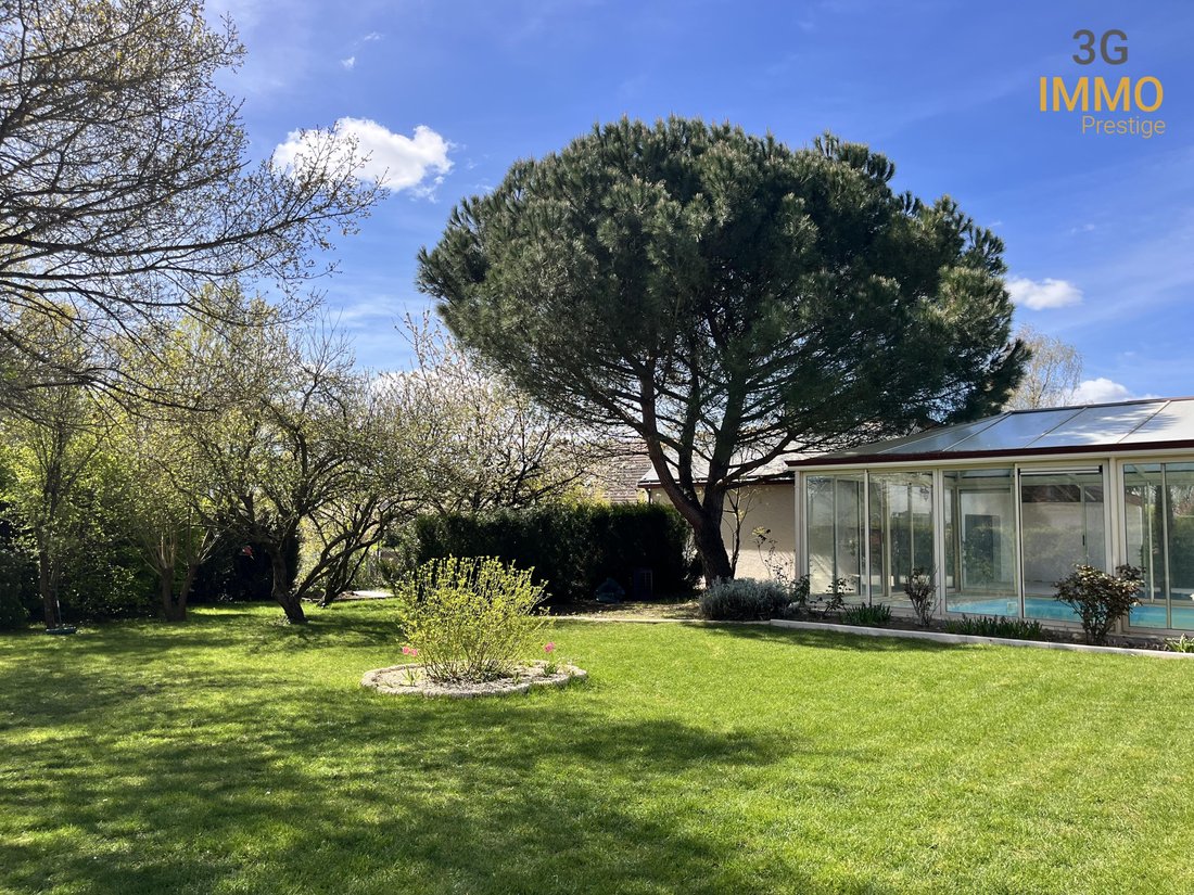House in Savonnieres, Centre-Val de Loire, France 2 - 17619550