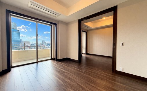 Condo in Osaka, Osaka, Japan 1