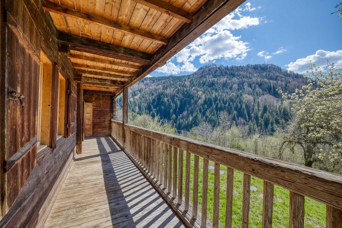 Apartment in Manigod, Auvergne-Rhône-Alpes, France 1 - 15923978