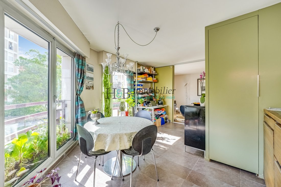 Apartment in Grange Aux Belles-Terrage, Paris 10e Arrondissement, Paris 5 - 17646300