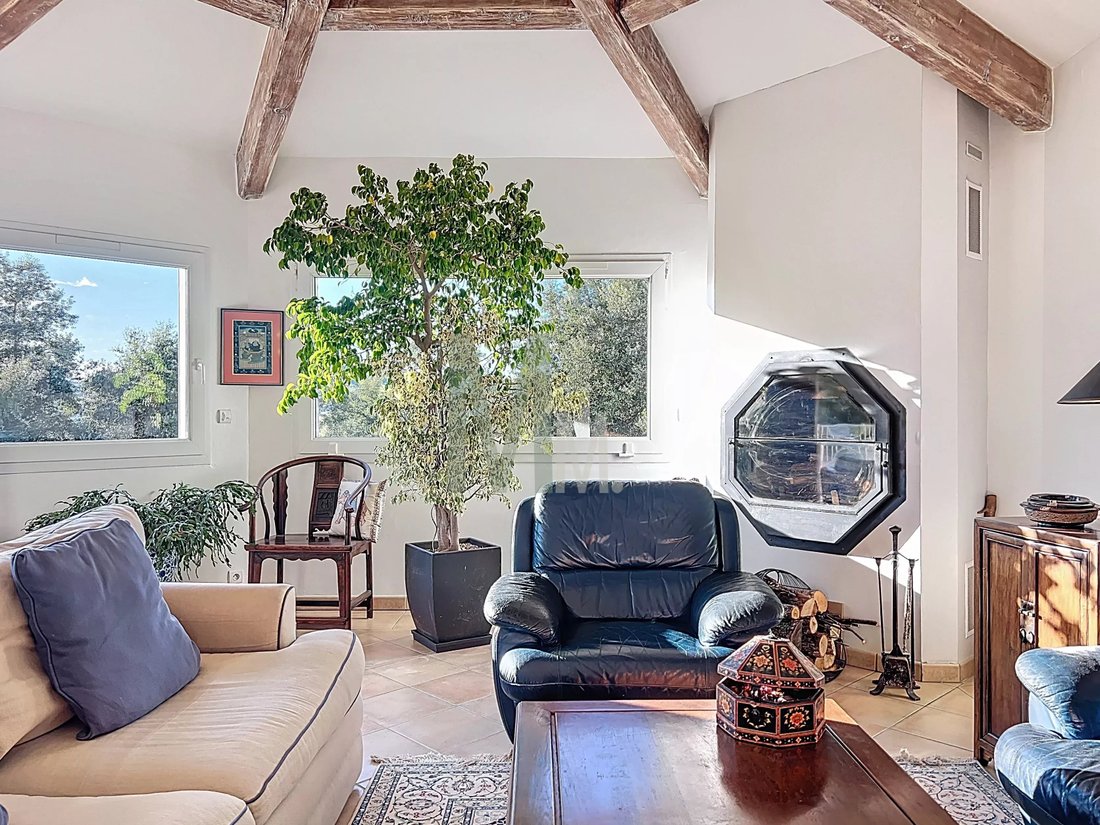 House in Les Adrets-de-l'Estérel, Provence-Alpes-Côte d'Azur, France 5 - 17646948