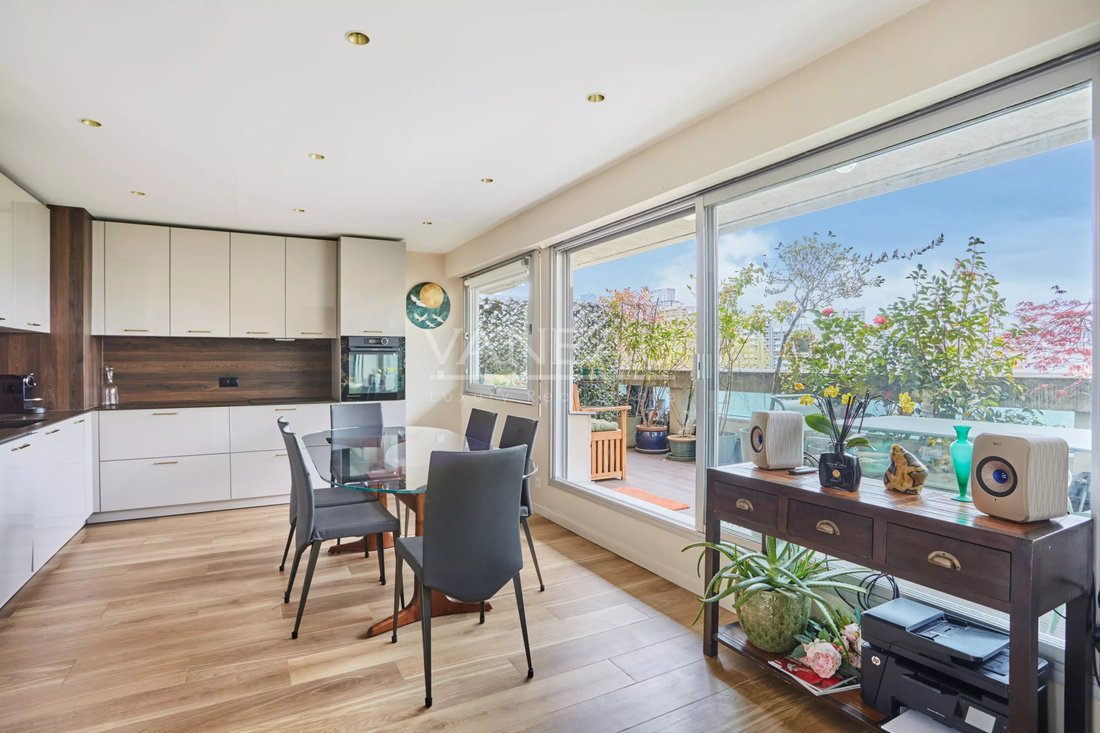 Apartment in Ile de la Jatte - Parc d'Orléans, Neuilly-sur-Seine, France 4 - 17646968