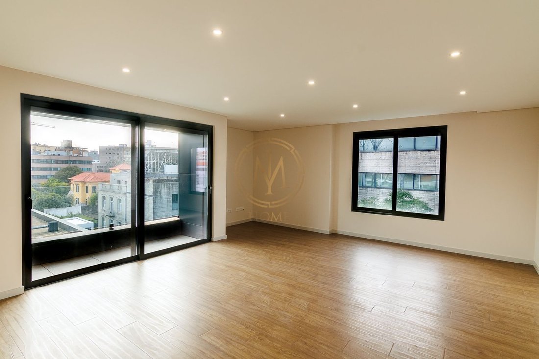 Apartment in Cedofeita, Santo Ildefonso, Se, Miragaia, Sao Nicolau e Vitoria, Porto District, Portugal 4 - 17491910