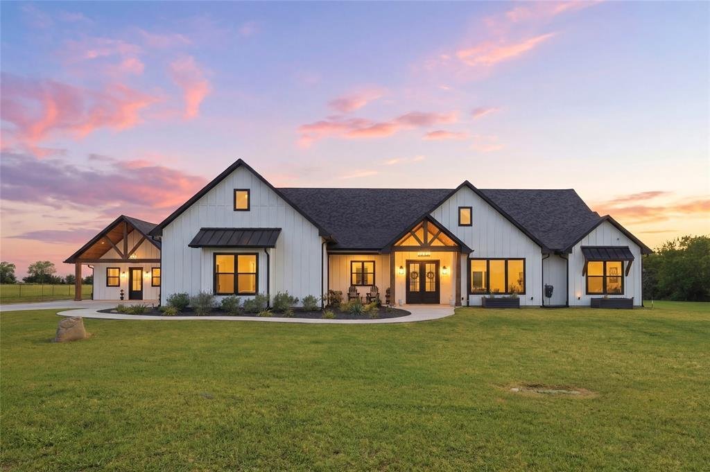 House in Savoy, Texas, United States 1 - 17649631