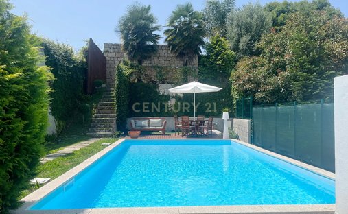 Villa in Lordelo do Ouro e Massarelos, Porto District, Portugal 1
