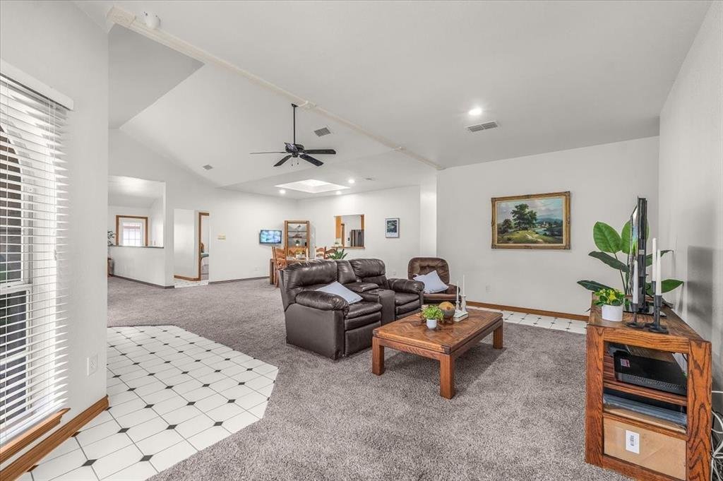 House in Decatur, Texas, United States 5 - 17649686
