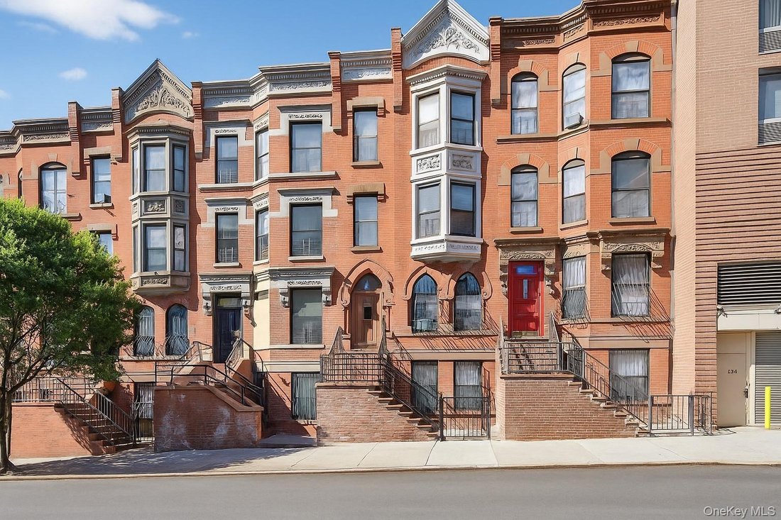 House in New York, New York, United States 2 - 17648530