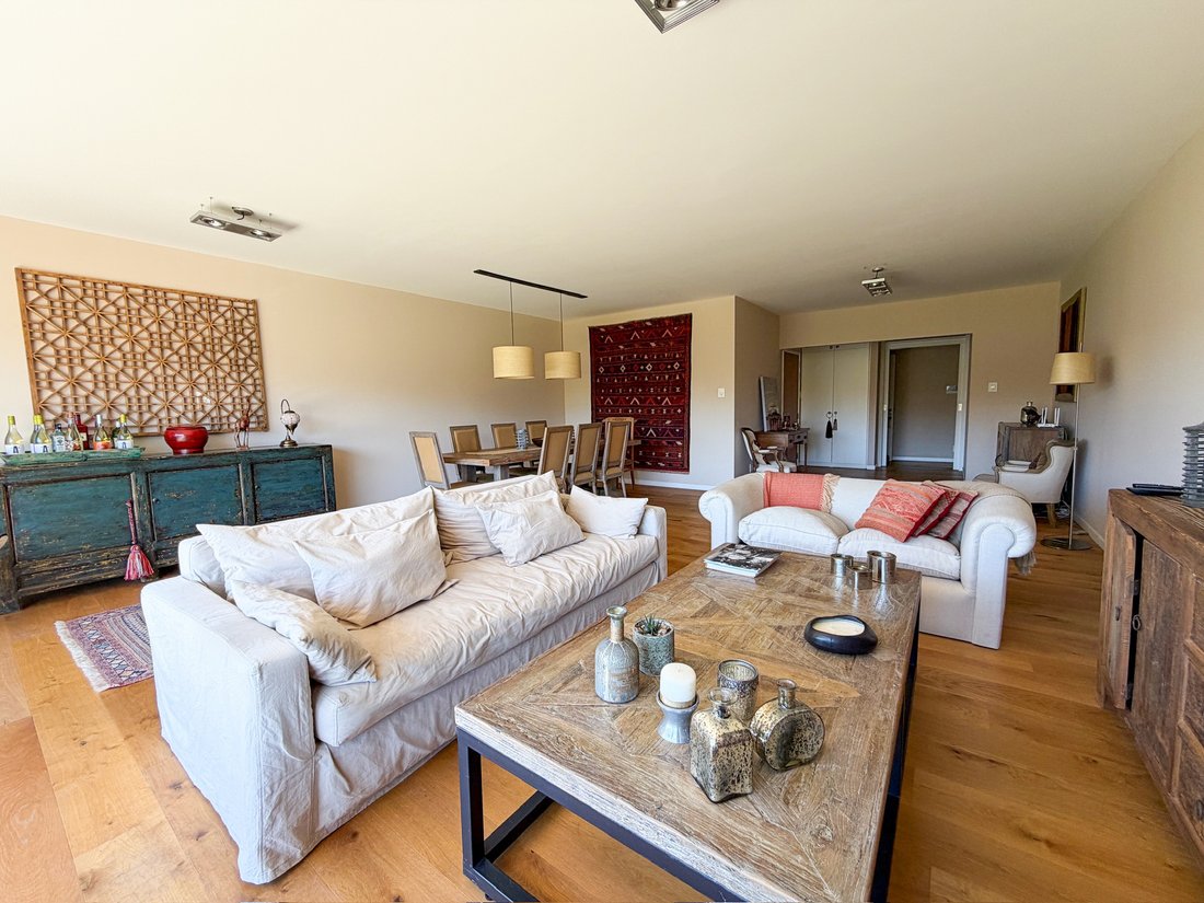 Apartment in Montevideo, Departamento de Montevideo, Uruguay 1 - 17650354