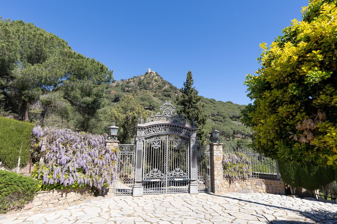 Villa in Cabrera de Mar, Catalonia, Spain 4 - 17645868