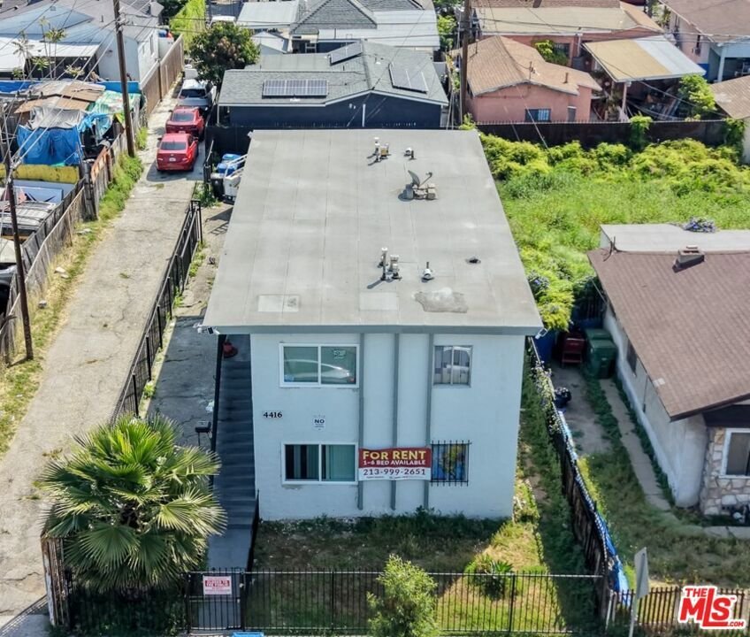 Los Angeles, California, United States 2 - 17652150