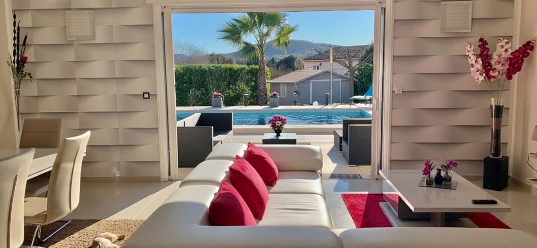 Villa in Taradeau, Provence-Alpes-Côte d'Azur, France 3 - 17646809