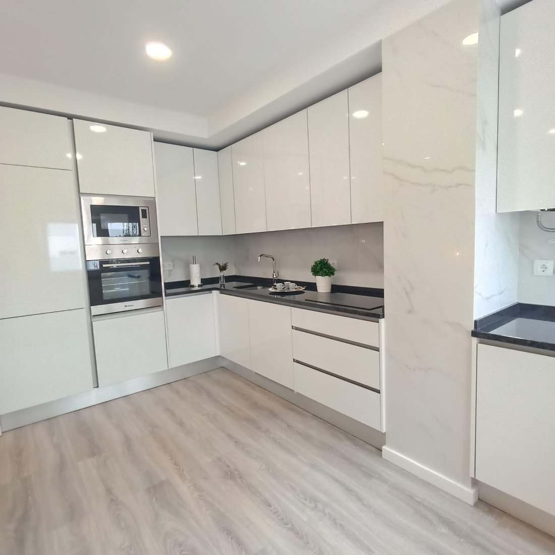 Apartment in Benfica, Lisbon, Portugal 2 - 17652504