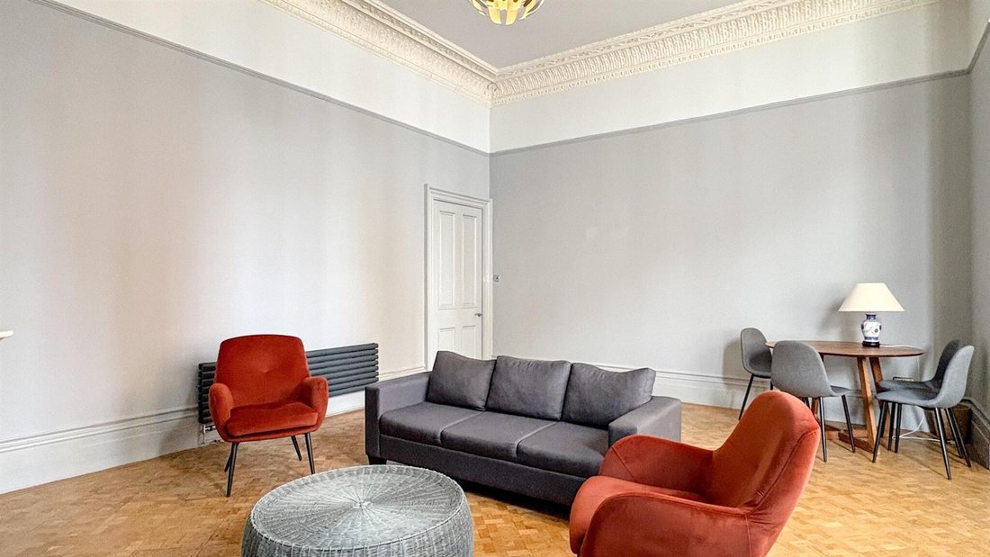 Apartment in Earls Court, Kensington And Chelsea, England 5 - 17645133