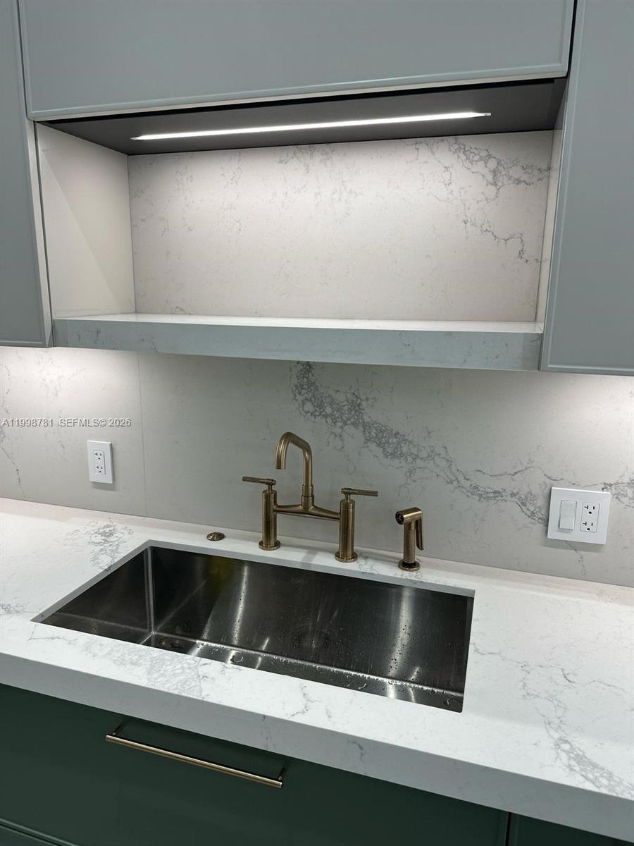 Condo in Key Biscayne, Florida, United States 4 - 17648420