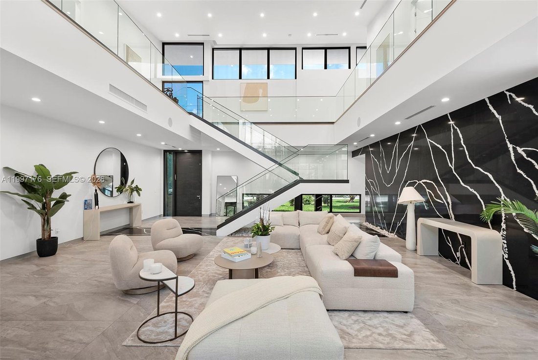 House in Hallandale Beach, Florida, United States 5 - 17645165