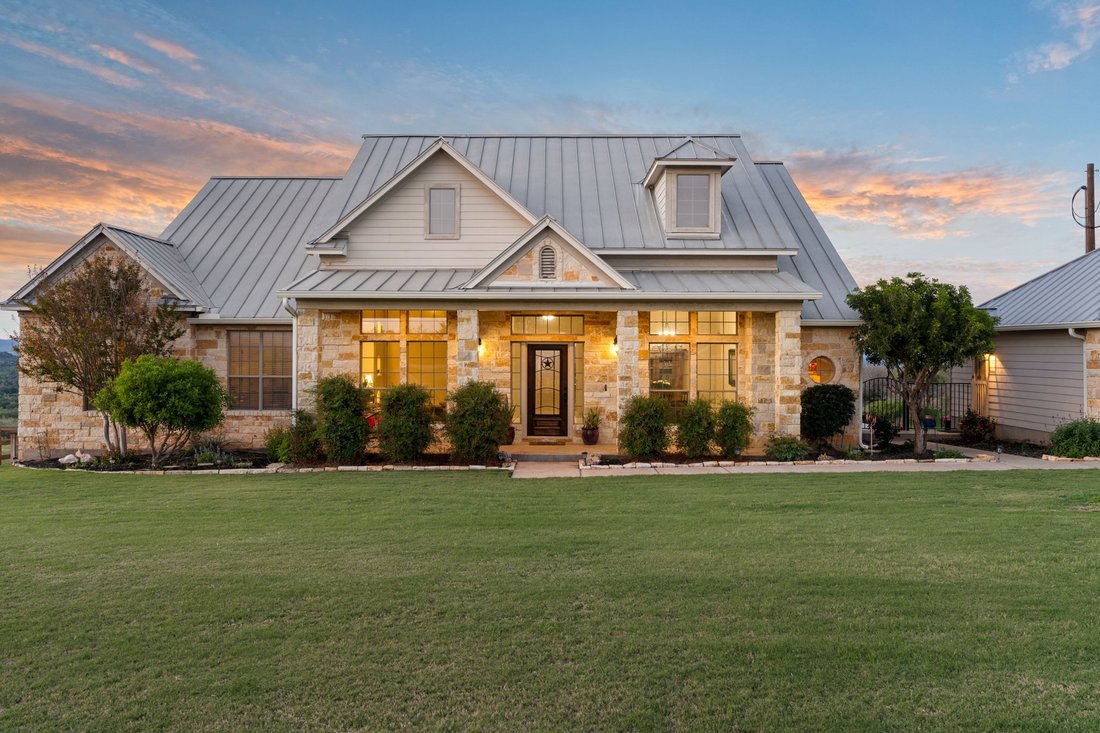 House in Round Mountain, Texas, United States 3 - 17646053