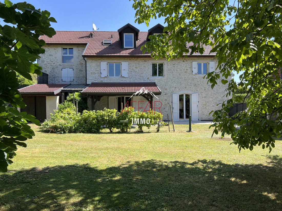 House in Saint-Jean-de-Gonville, Auvergne-Rhône-Alpes, France 1 - 17649890