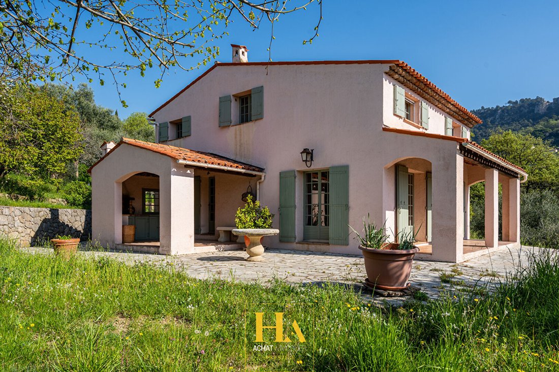 Villa in Grasse, Provence-Alpes-Côte d'Azur, France 4 - 17431823