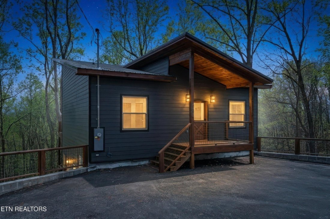 House in Gatlinburg, Tennessee, United States 1 - 17645836