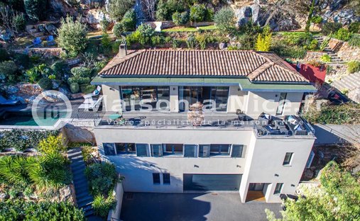 Villa in Falicon, Provence-Alpes-Côte d'Azur, France 1