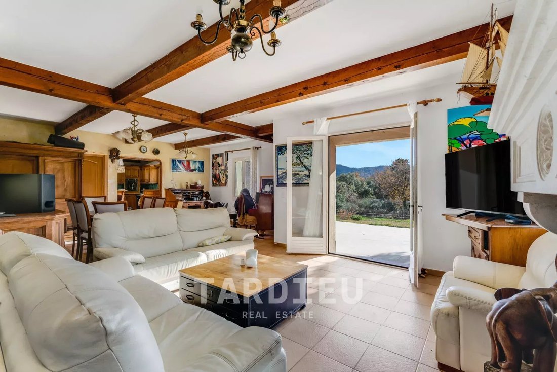 House in Centre Ville, Cogolin, France 5 - 17568771
