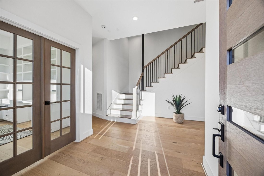 House in Houston, Texas, United States 3 - 17645998