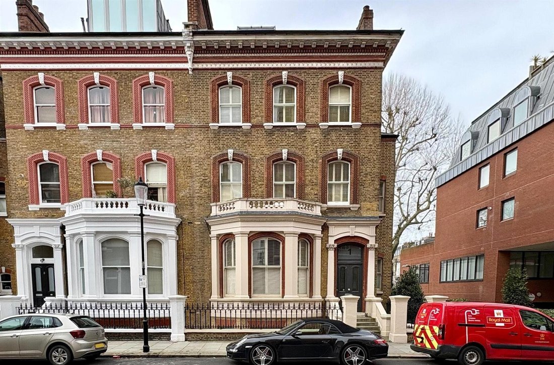 Apartment in Earls Court, Kensington And Chelsea, England 2 - 17645144