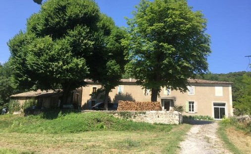 House in Saint-Montan, Auvergne-Rhône-Alpes, France 1