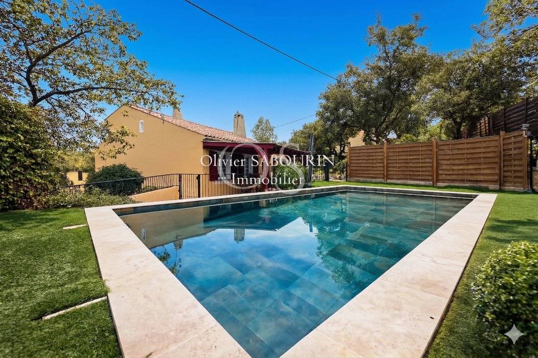 Villa in Trans-en-Provence, Provence-Alpes-Côte d'Azur, France 1 - 16739939