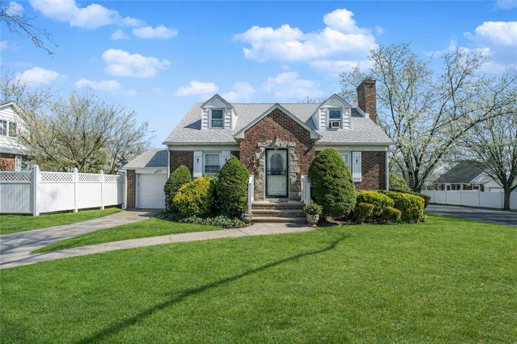 House in New York, New York, United States 2 - 17649328