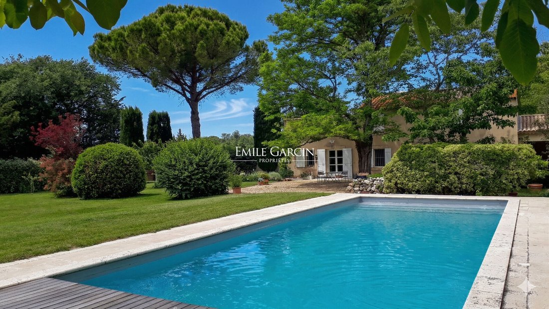 Villa in Cavaillon, Provence-Alpes-Côte d'Azur, France 1 - 17646765