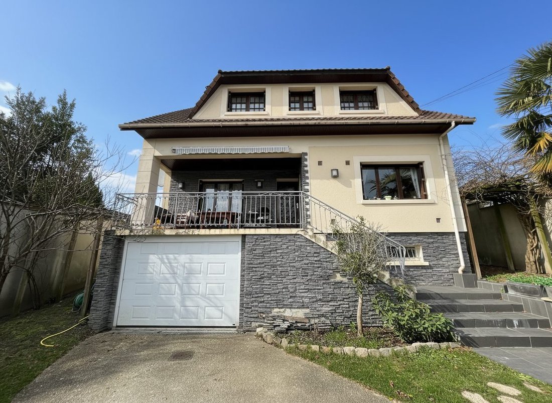 House in Montlignon, Ile-de-France, France 1 - 17651550