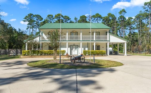 House in Alvin, Texas, United States 1