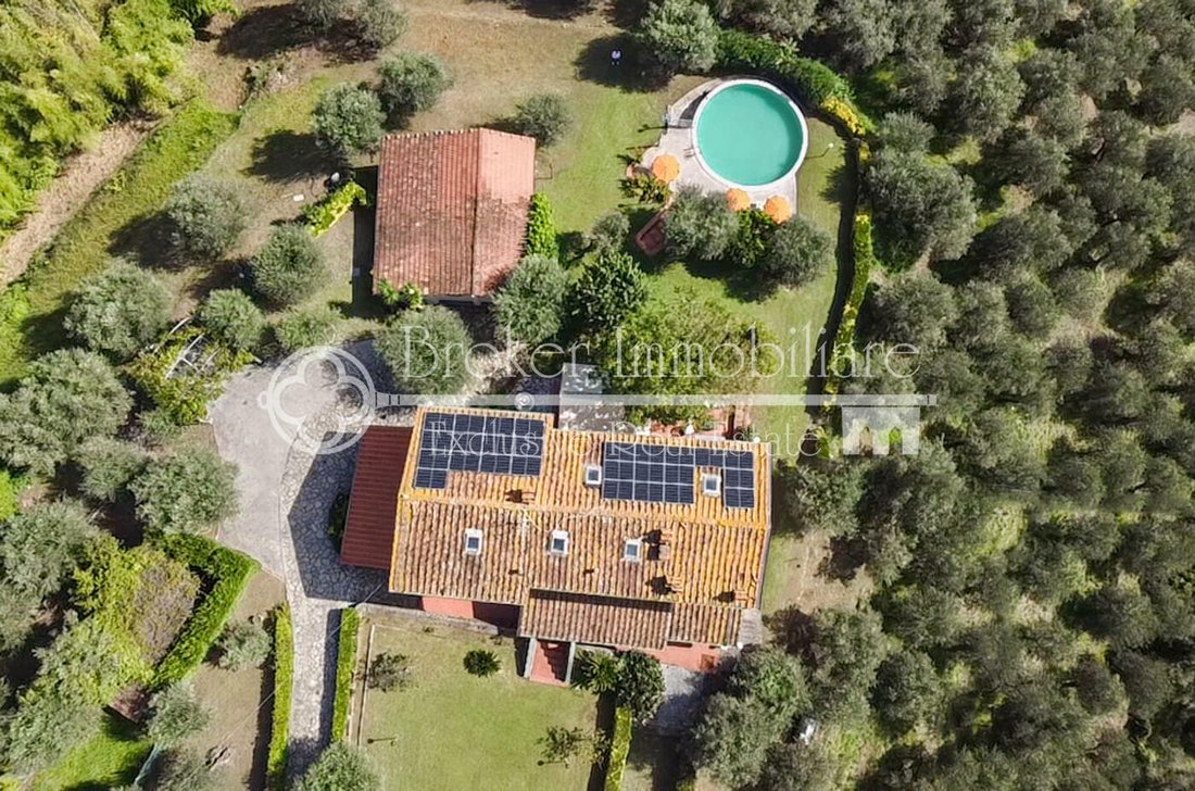 Villa in Massarosa, Tuscany, Italy 1 - 16280933