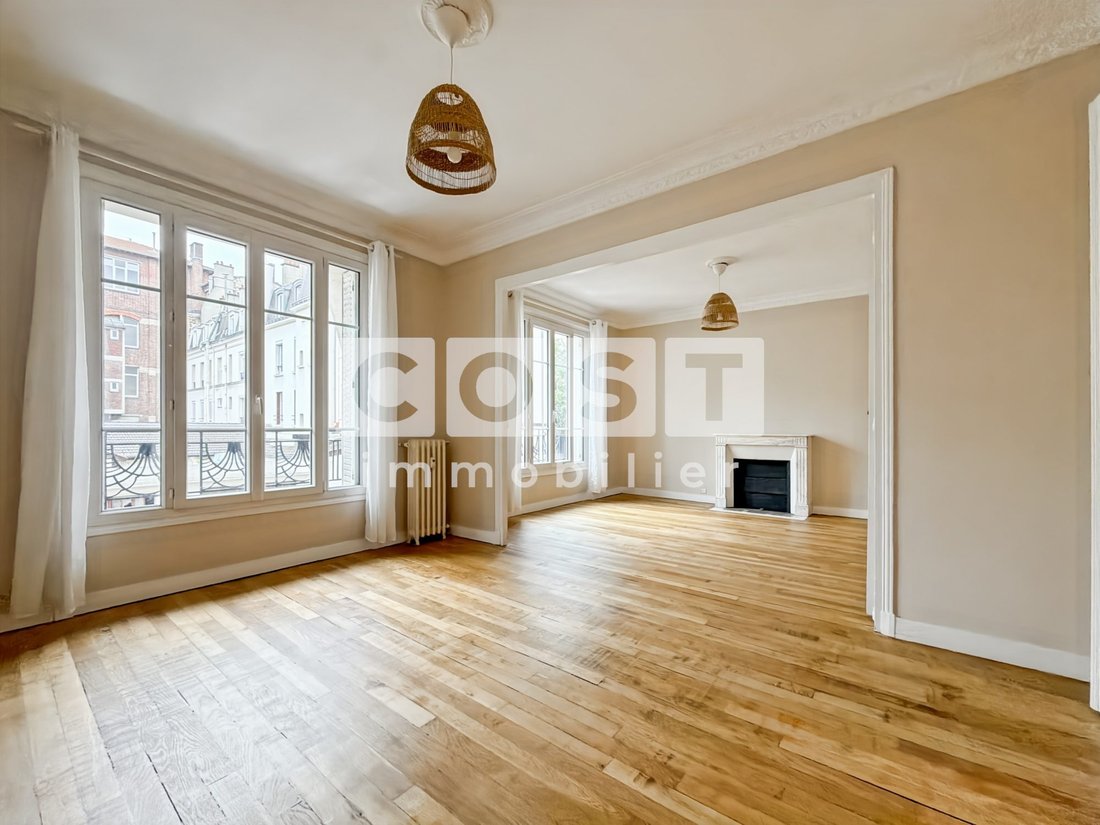 Apartment in Centre-Voltaire, Asnières-sur-Seine, France 1 - 17656927