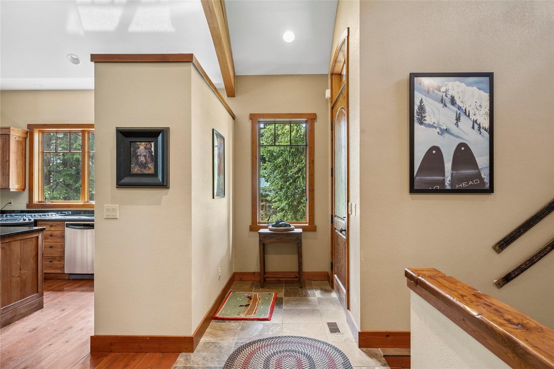 Condo in Whitefish, Montana, United States 5 - 17647731