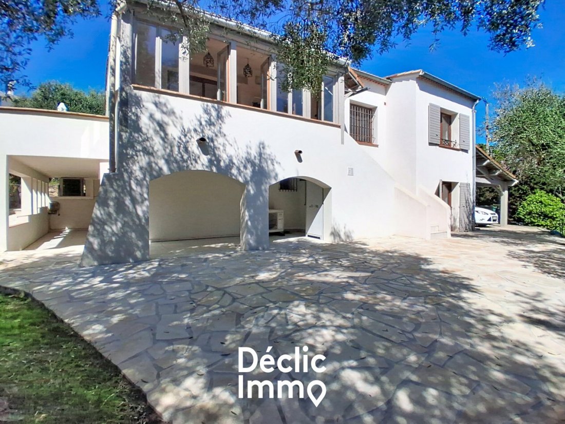 House in Le Rouret, Provence-Alpes-Côte d'Azur, France 2 - 17649927