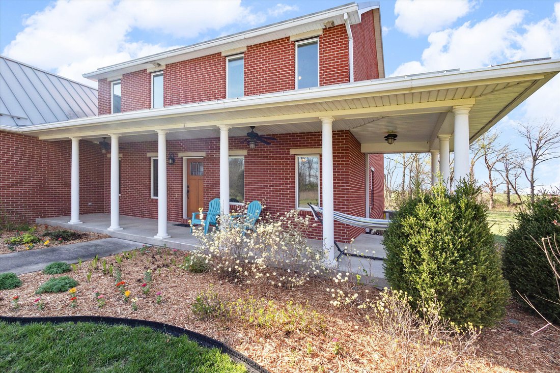 Columbia, Missouri, United States 4 - 17647296