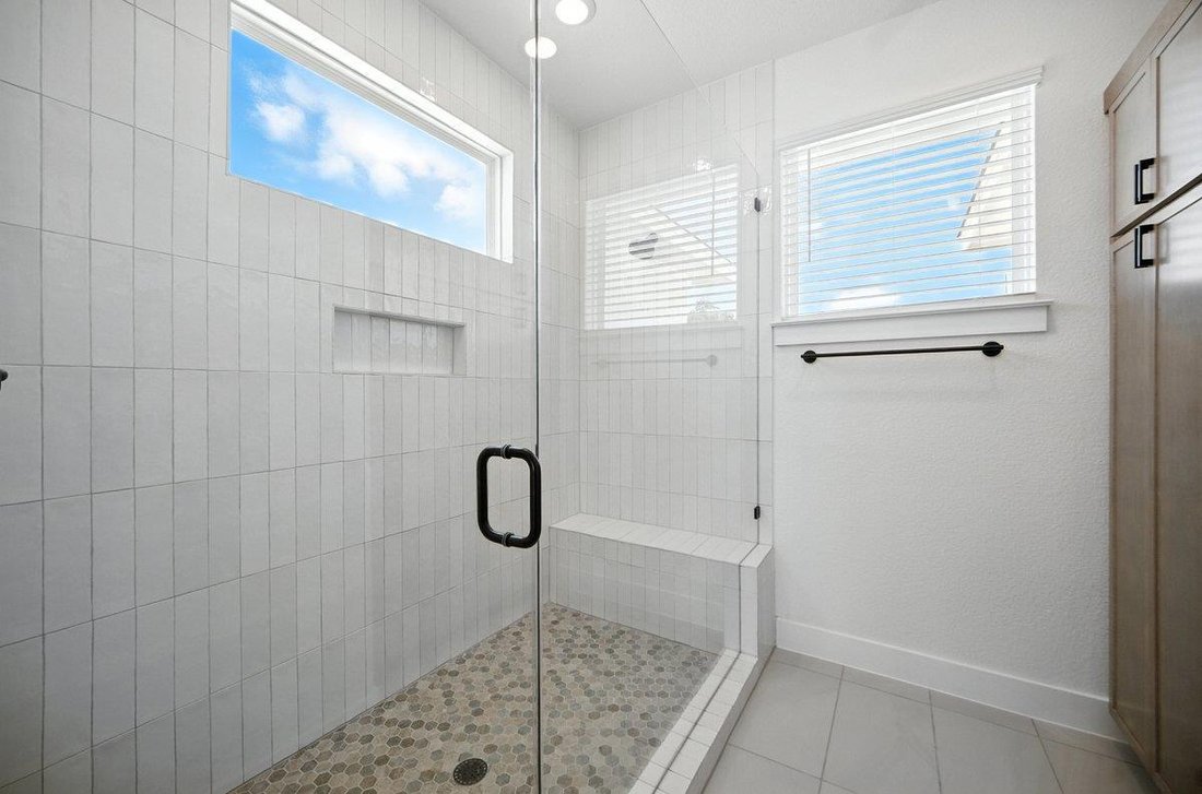 House in Austin, Texas, United States 5 - 17648378