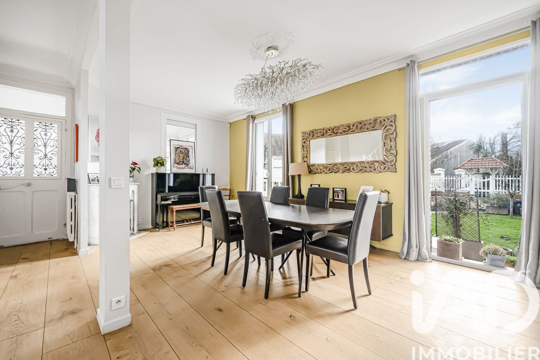 House in Rive Gauche, Viroflay, France 2 - 17653735