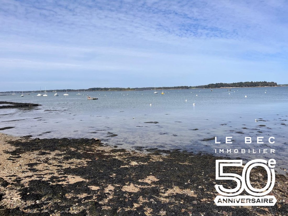 House in Locmariaquer, Brittany, France 1 - 17651402