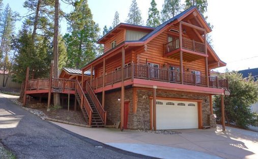House in Bass Lake, California, United States 1
