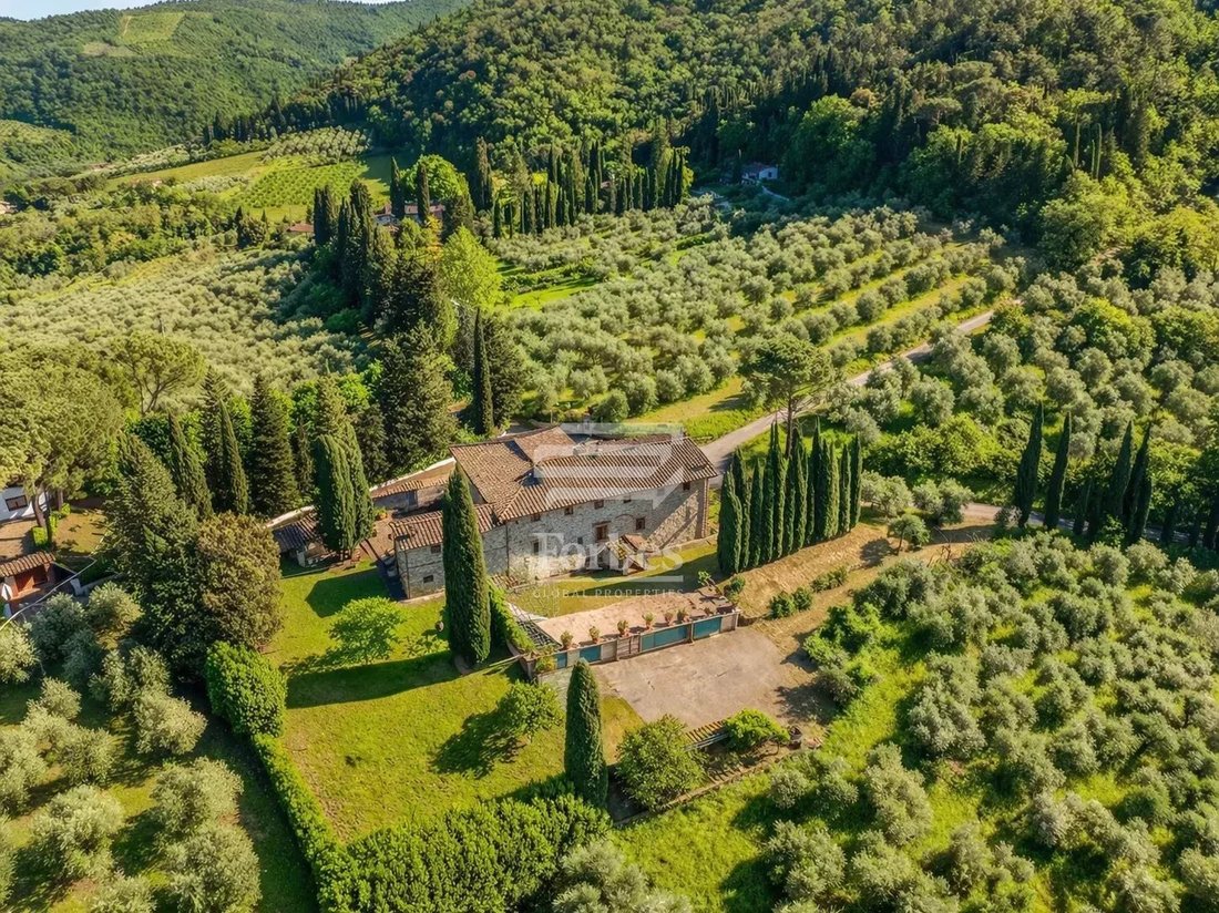 Farm Ranch in Pontassieve, Tuscany, Italy 1 - 15098609
