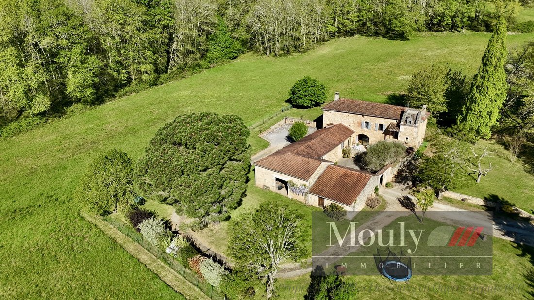 Estate in Prayssac, Occitania, France 1 - 17646472